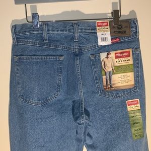 Wrangler Authentic Jeans ‼️